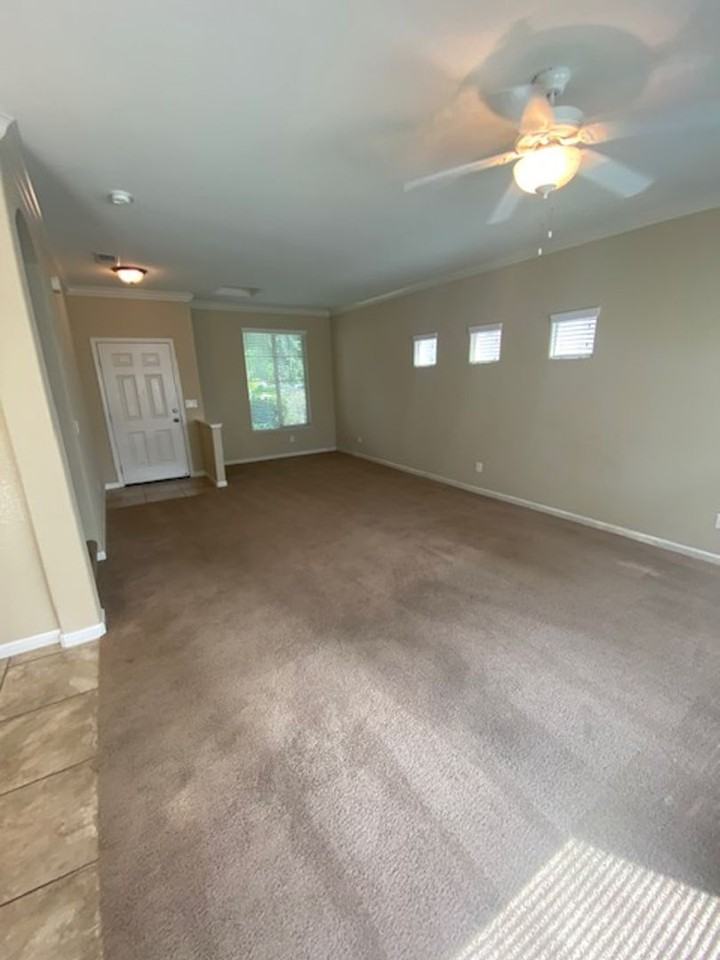 1930 Rickenbacker Ln - Photo 5 of 20