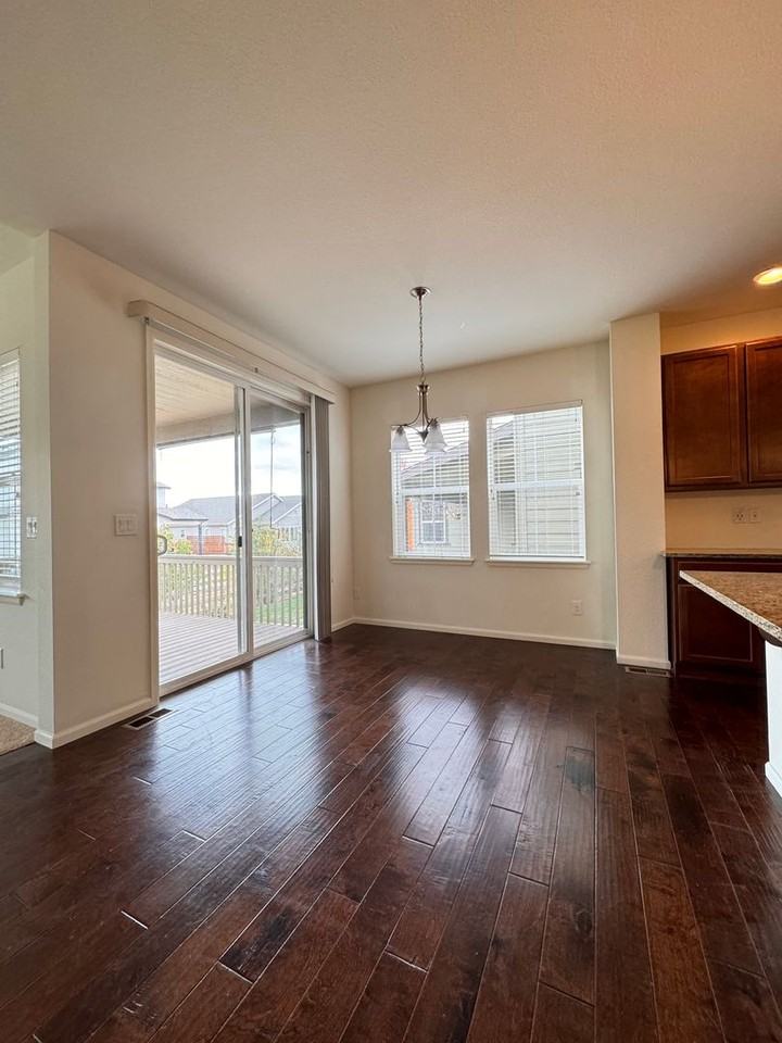 3921 Wild Elm Way - Photo 4 of 23