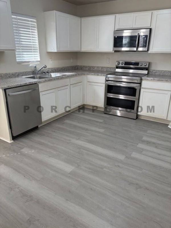 216 Indian Lake Trl - Photo 5 of 31