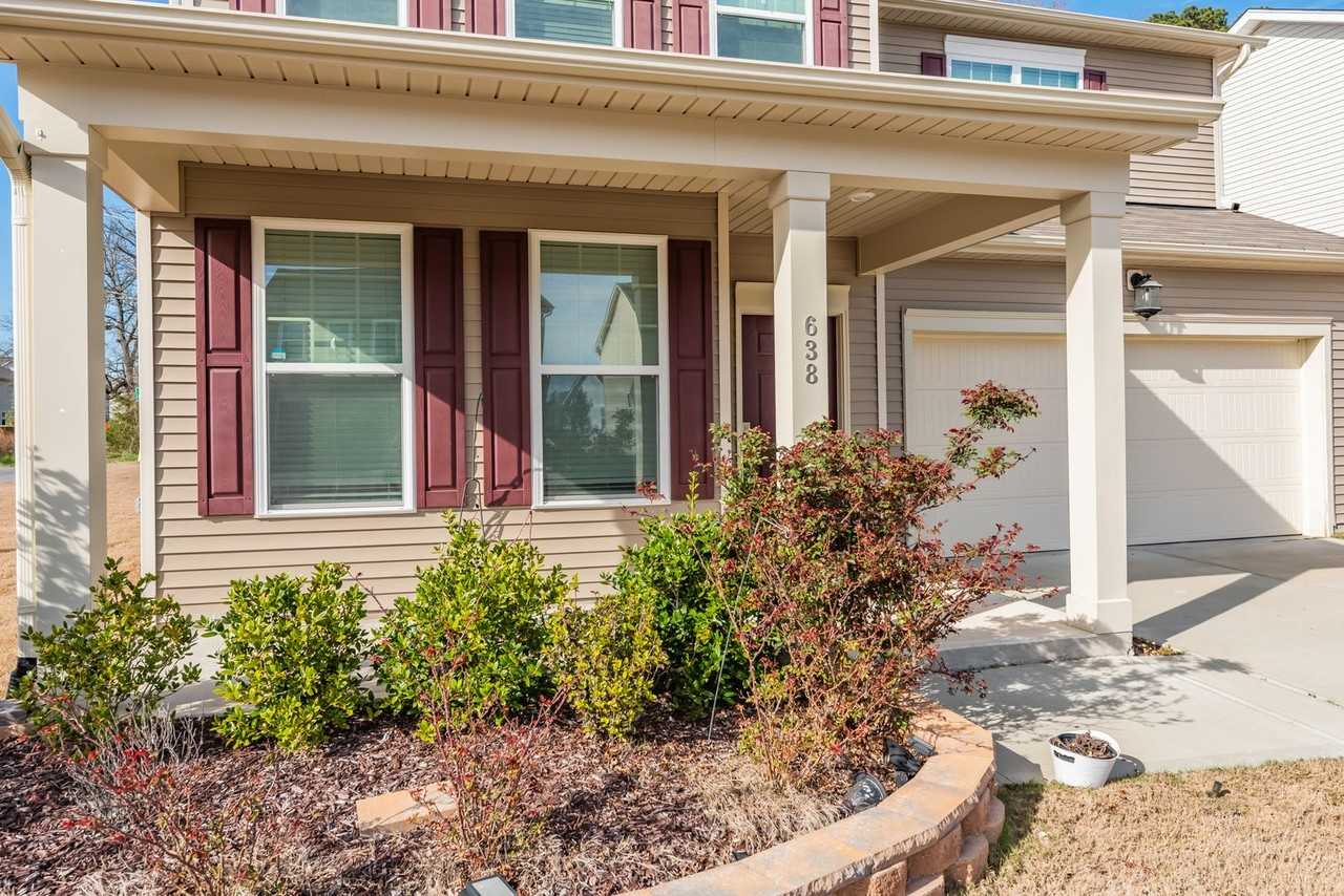 638 Starry Sky Dr - Photo 2 of 24