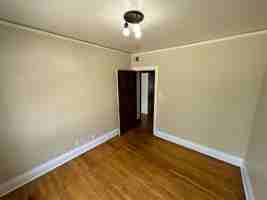 featured image of 4720 N 37th St