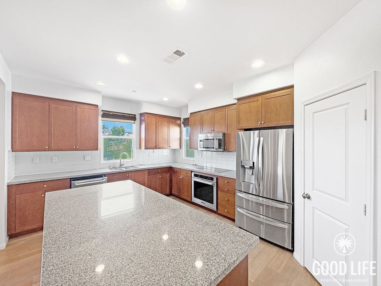 1839 Arroyo Willow Ln - Photo 5 of 26