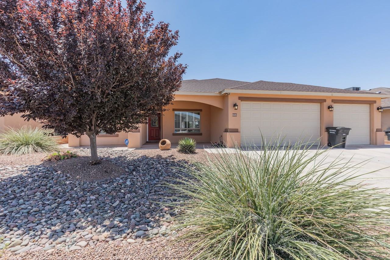 558 San Simon Dr - Photo 2 of 30