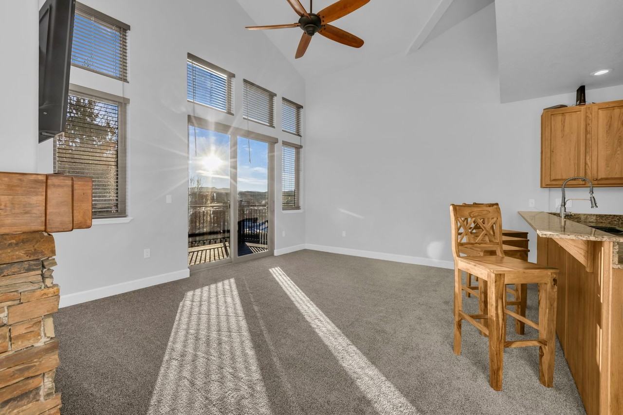 6749 N 2200 W #B304 - Photo 4 of 25