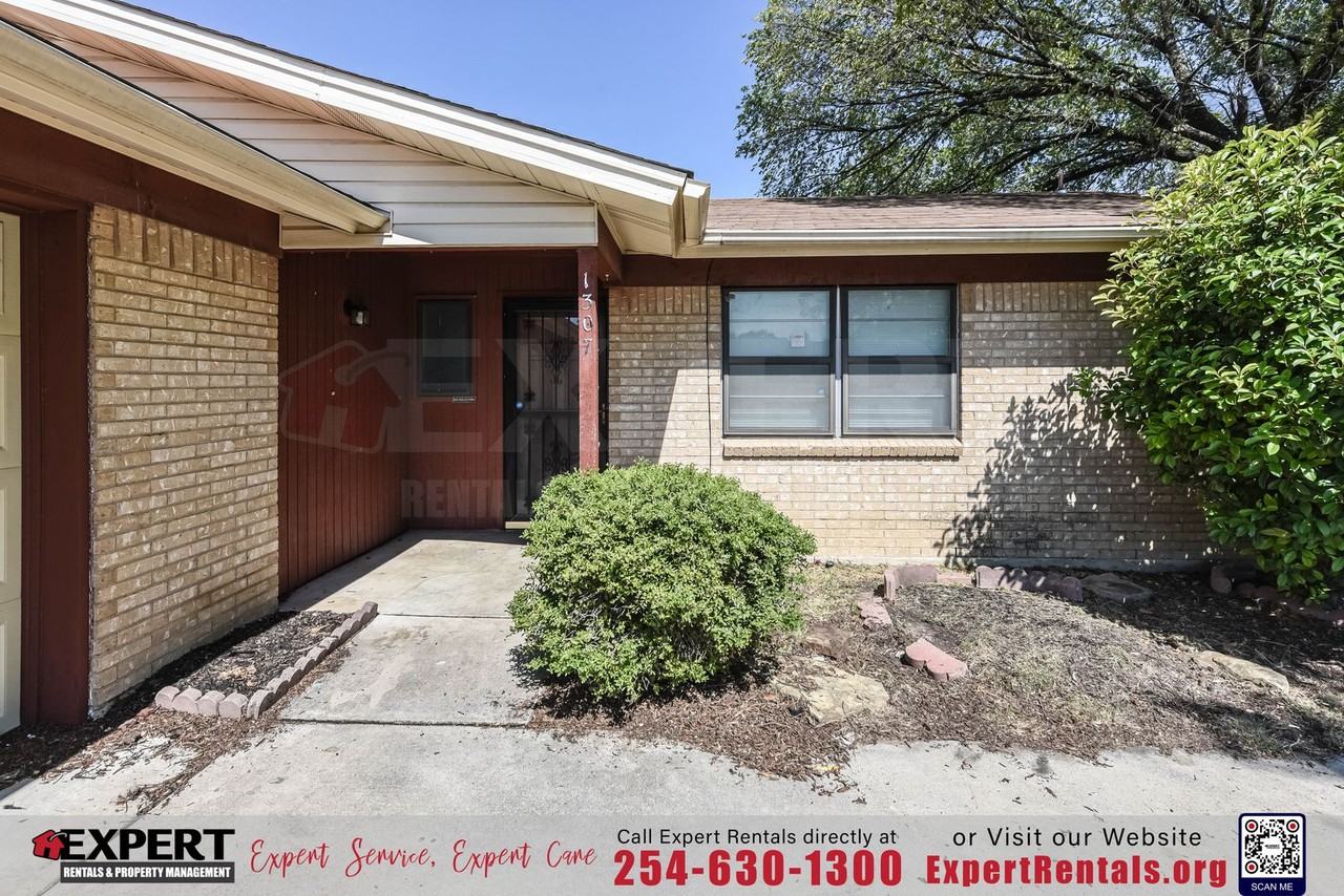 1307 Linda Spur - Photo 3 of 21