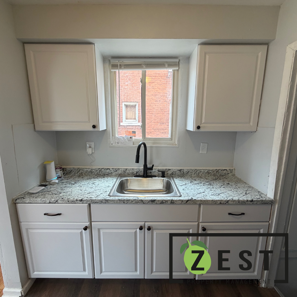 12923 Mansfield St - Photo 4 of 15