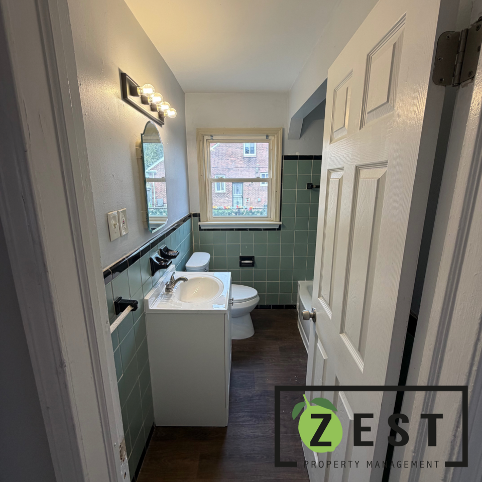 12923 Mansfield St - Photo 7 of 15