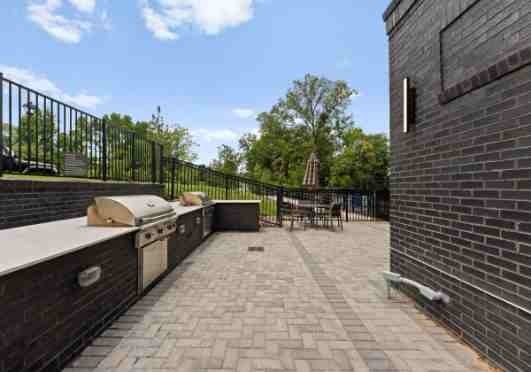 The Sloan at LoSo - Photo 2 of 45