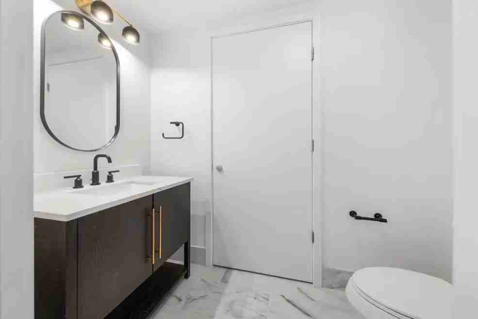 The VUE Charlotte On 5th - Photo 7 of 50