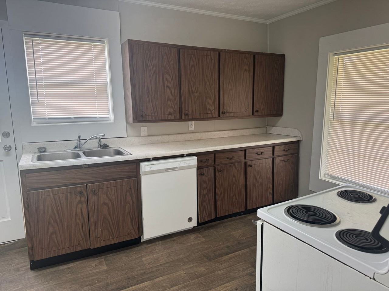 1295 Baileyton Main St - Photo 6 of 7