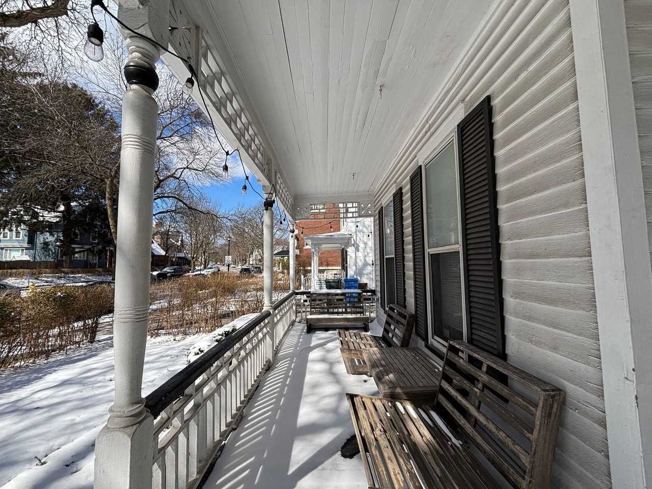 1206 Park Ave - Photo 4 of 36