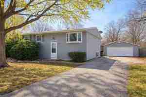 featured image of 2709 Alton Dr