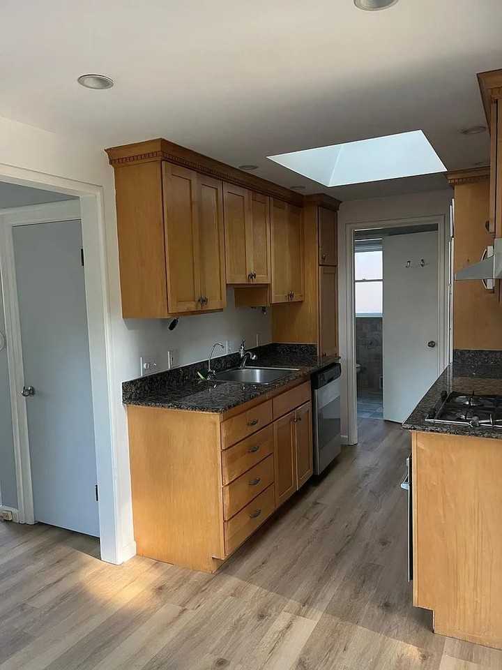 4421 29th Ave W - Photo 6 of 17