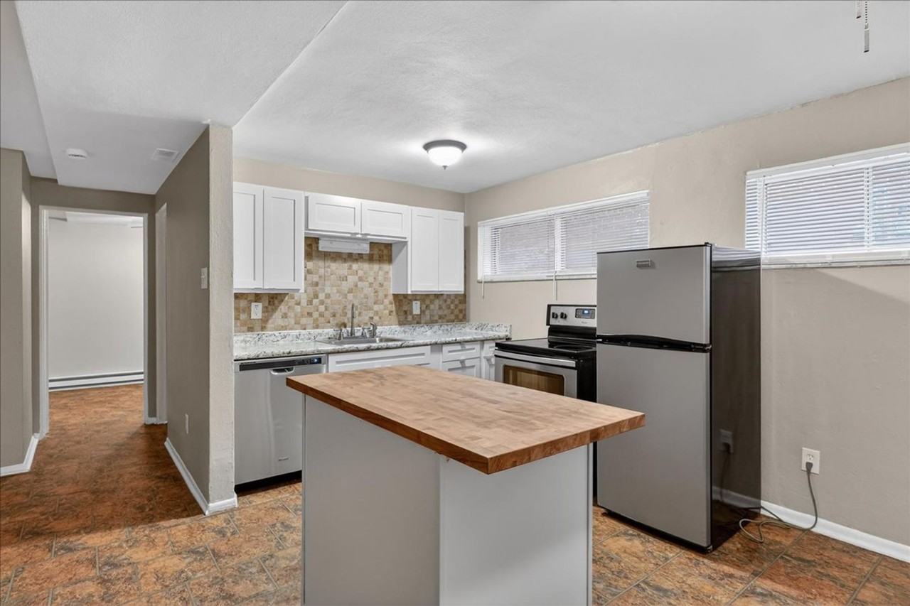 3536 Morganford Rd - Photo 7 of 15