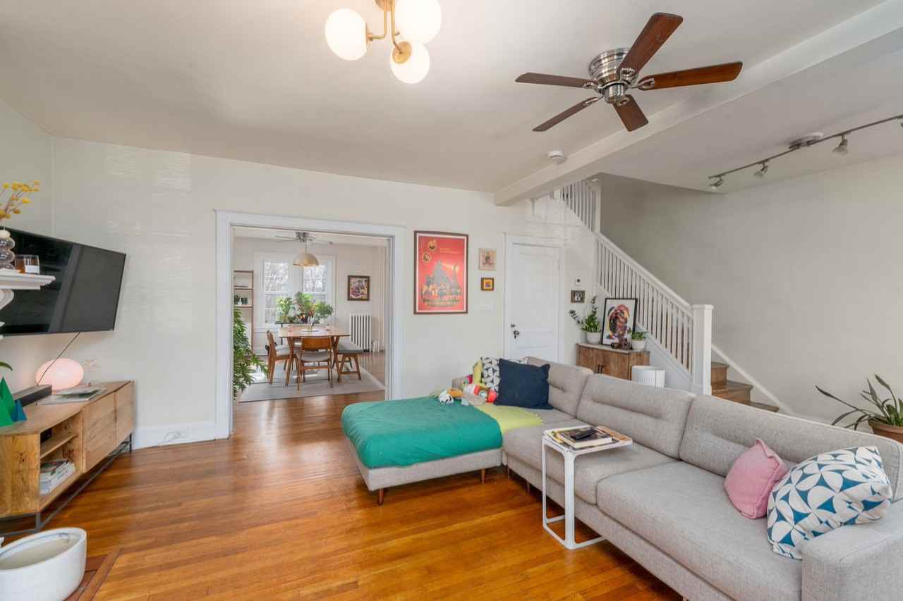 3421 University Pl - Photo 5 of 33