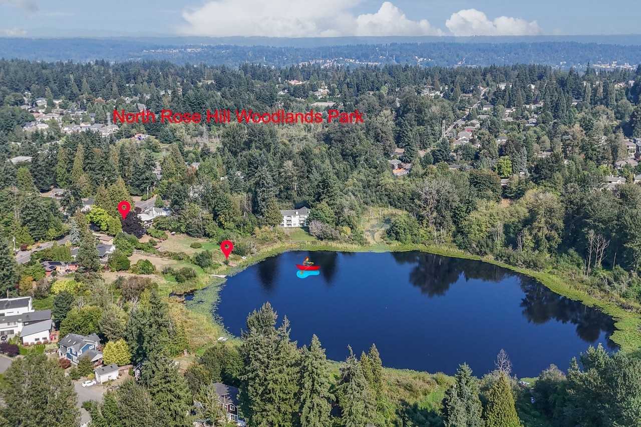 12049 Ne 97th St - Photo 3 of 37