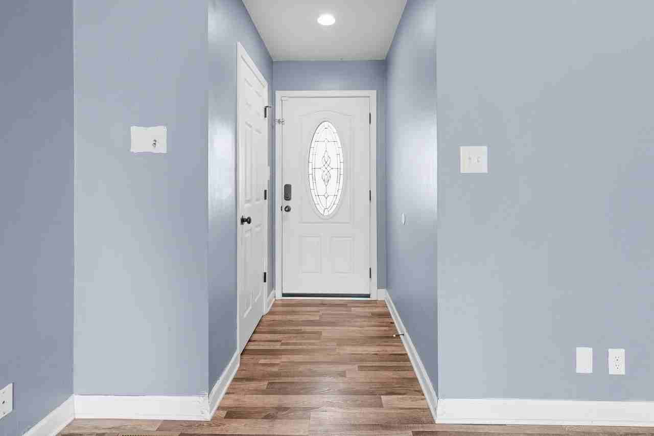 2701 E Copeland Ct - Photo 4 of 34