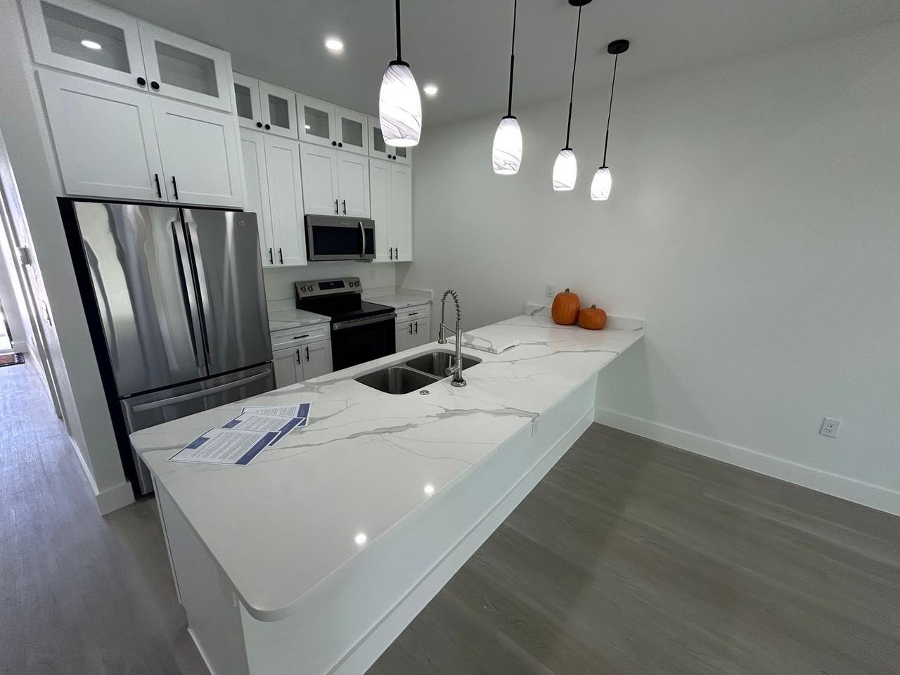 7361 S Plum Tree - Photo 3 of 15