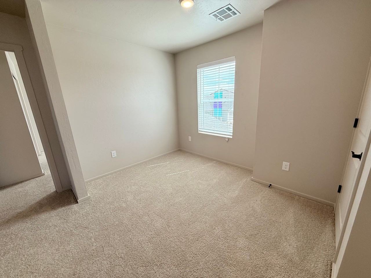 3091 San Jenaro Dr - Photo 7 of 13