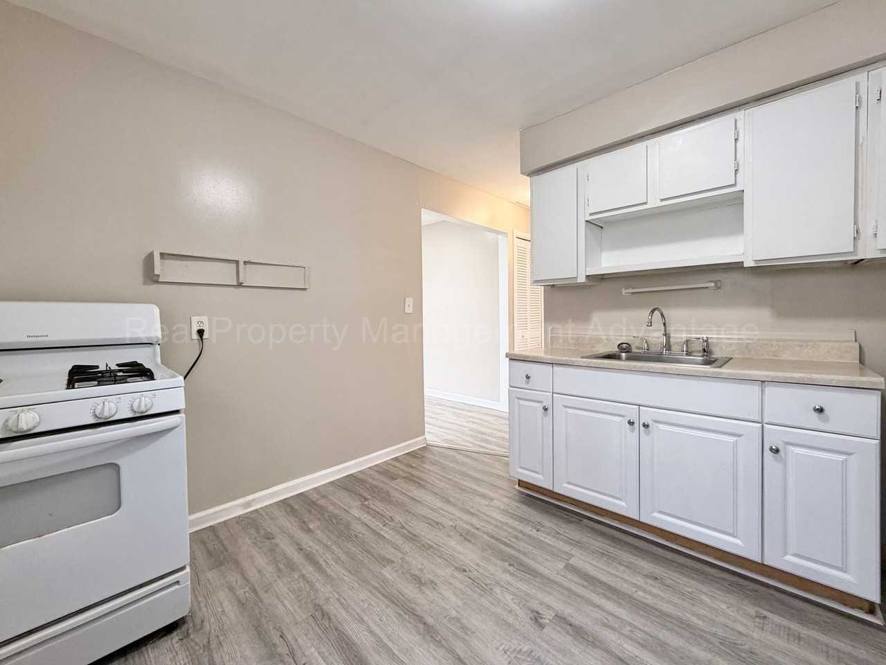 11236 Studebaker Ave - Photo 5 of 15