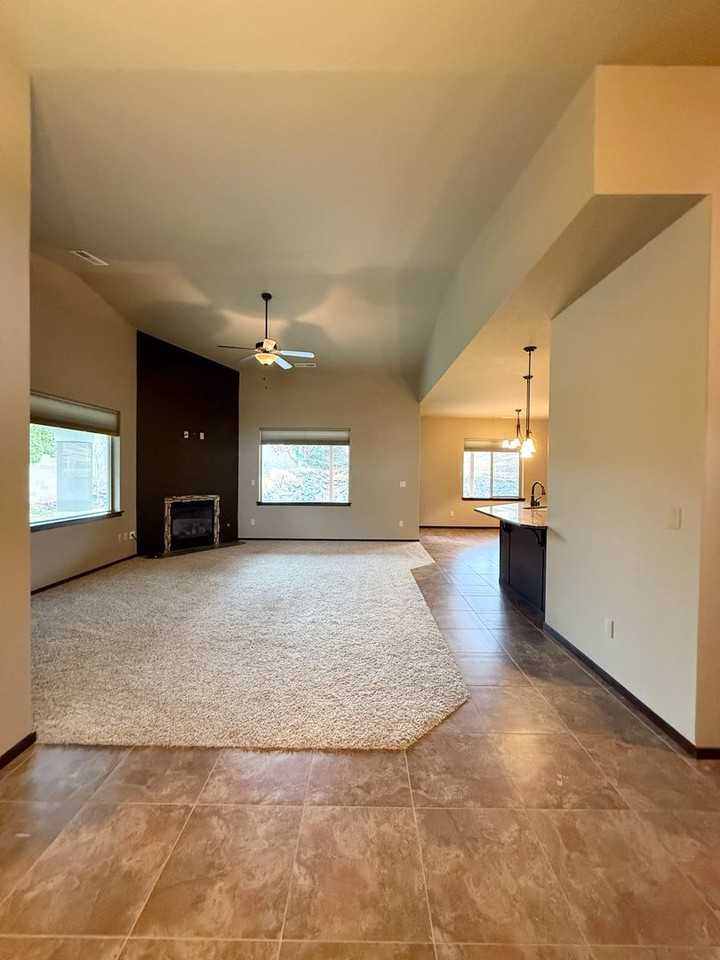 1769 Silver Ct - Photo 4 of 25