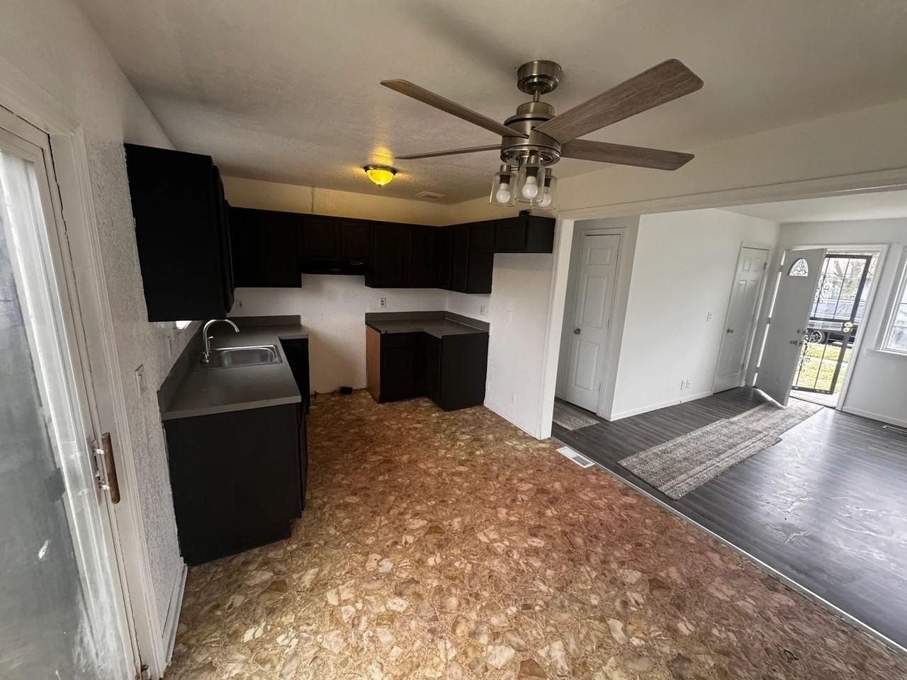 6205 Natchez Dr - Photo 4 of 8