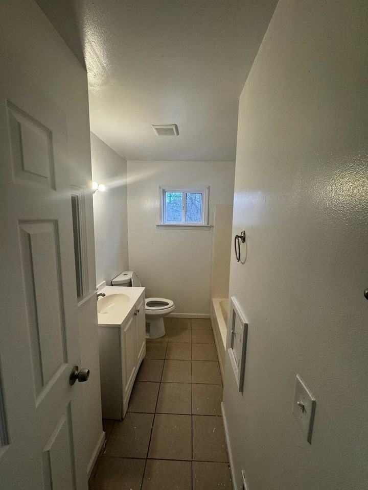 6205 Natchez Dr - Photo 6 of 8