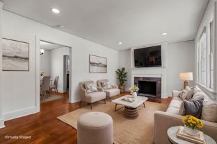 202 Robinson St - Photo 1 of 1