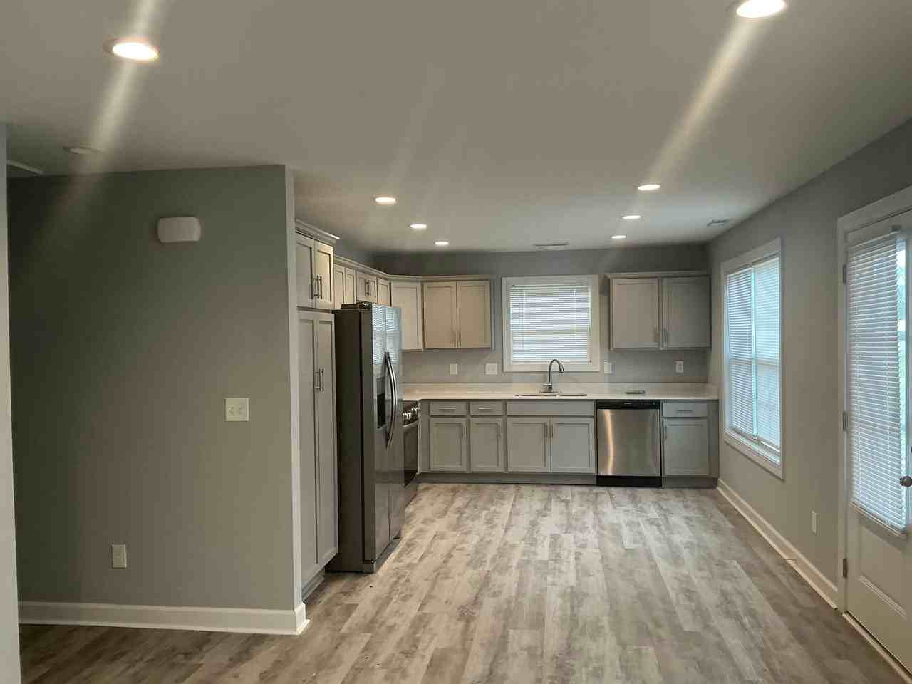 600 600 Colonette Drive - 600 Colonette #A - Photo 4 of 16