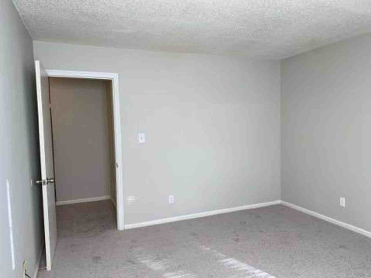 4657 Old Lantern Way - Photo 7 of 15