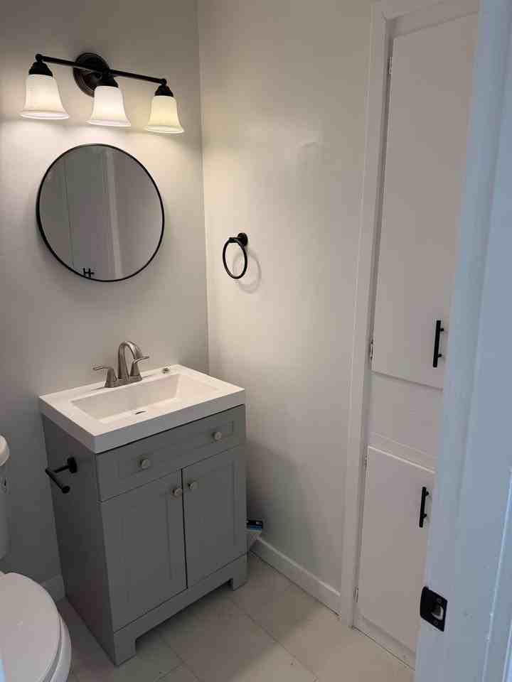 843 Greg Dr - Photo 3 of 25