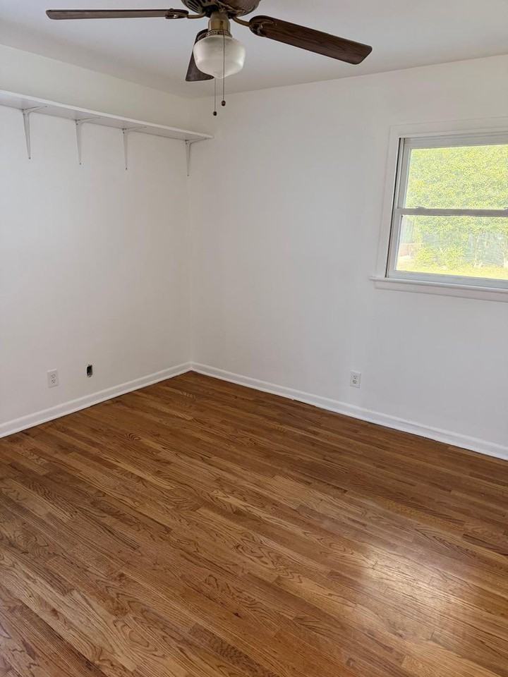 843 Greg Dr - Photo 4 of 25