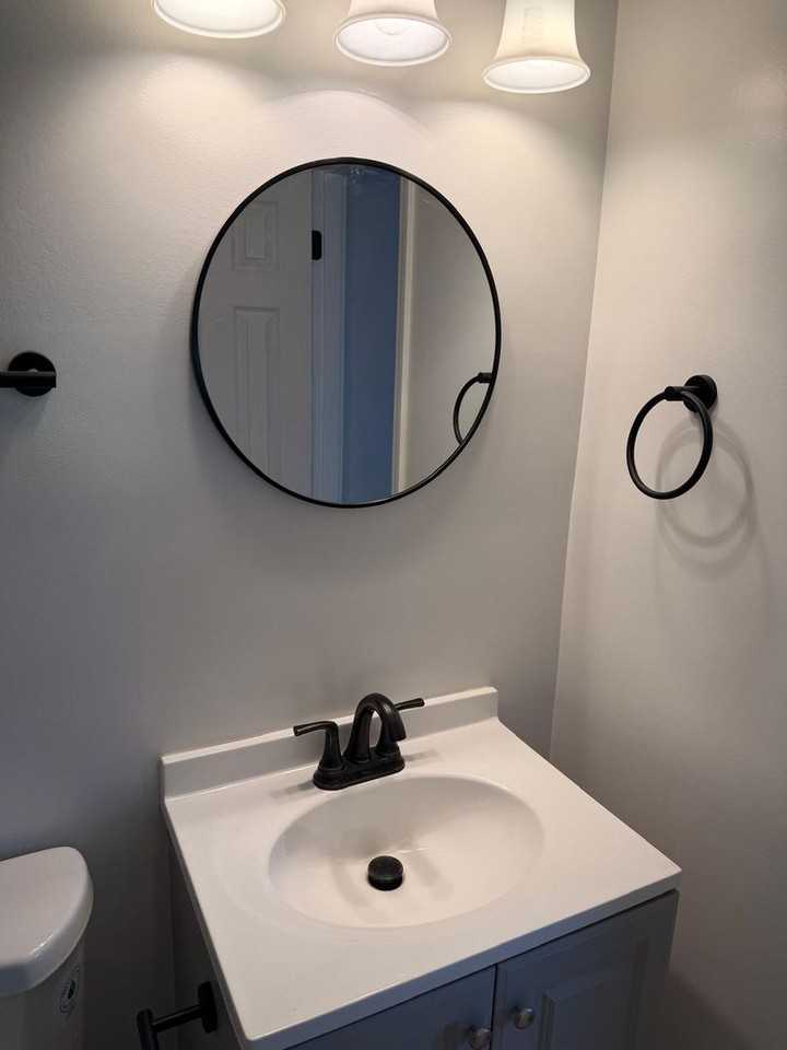 843 Greg Dr - Photo 6 of 25