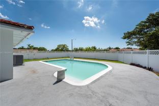 4700 Mckinley St - Photo 1 of 1