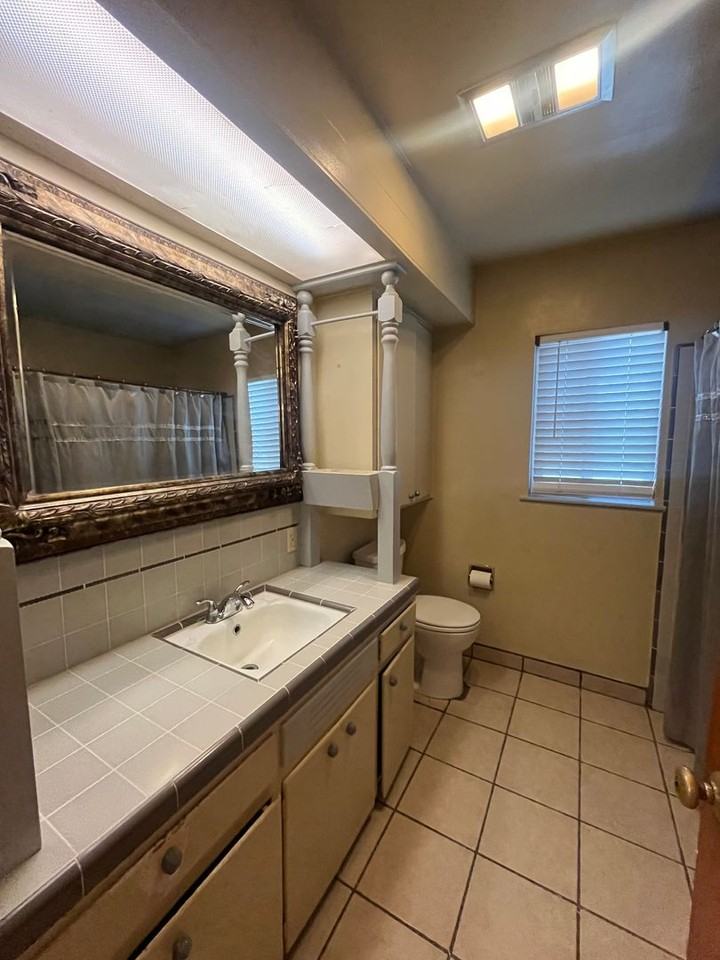 1503 Norboe Ave - Photo 7 of 15