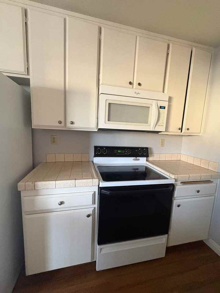 3958 Louisiana St #1 - Photo 3 of 12