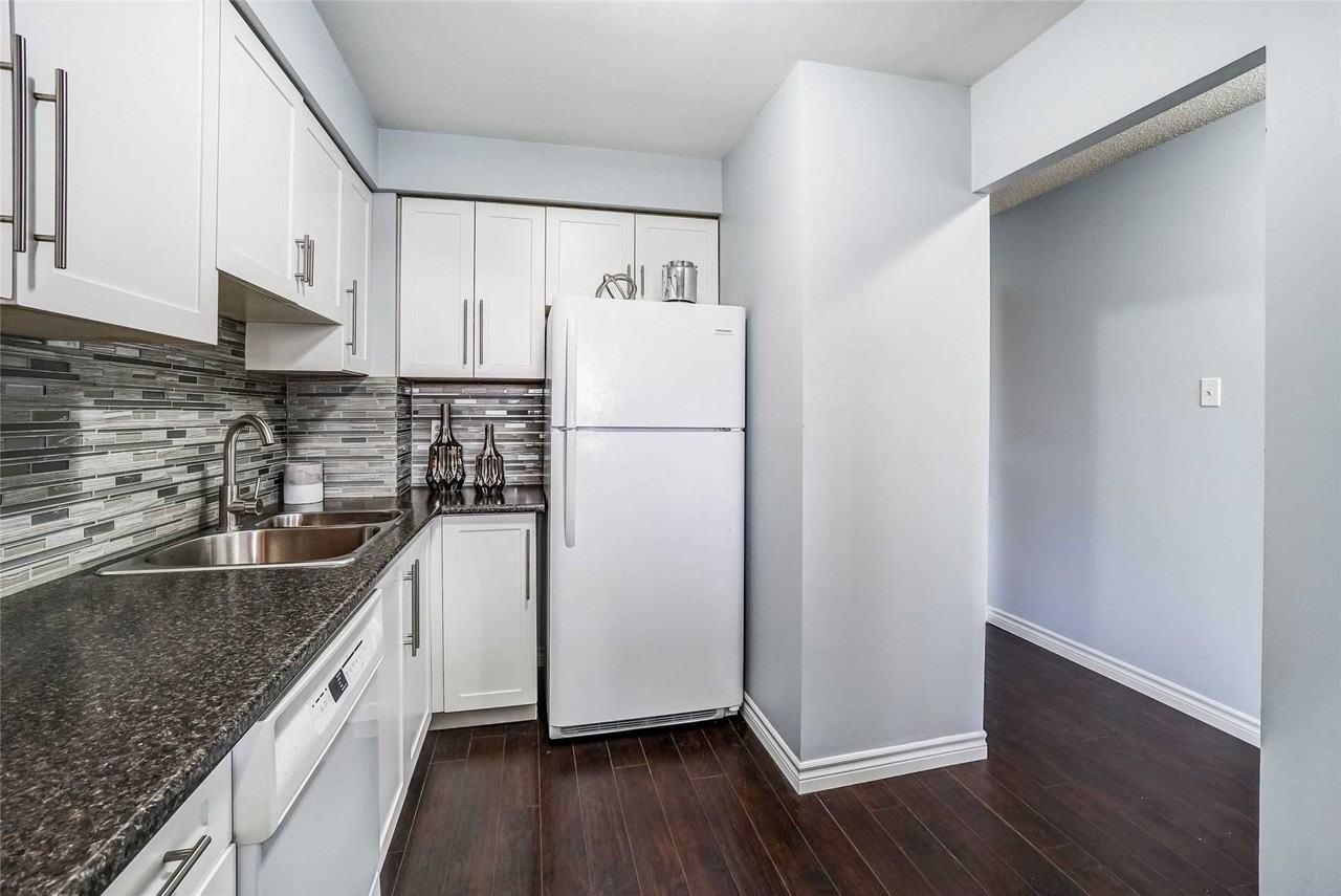 1110 Walden Circle #812 - Photo 5 of 16