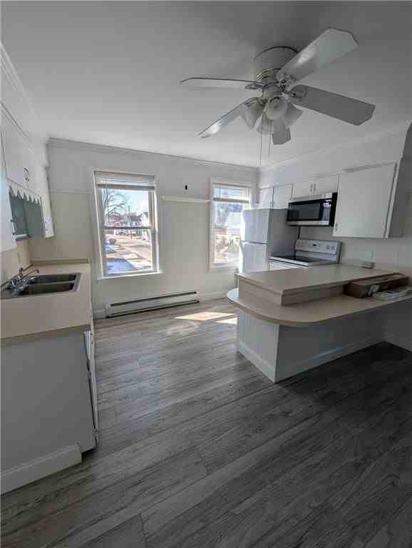 62 Pleasant St ##2 - Photo 6 of 8