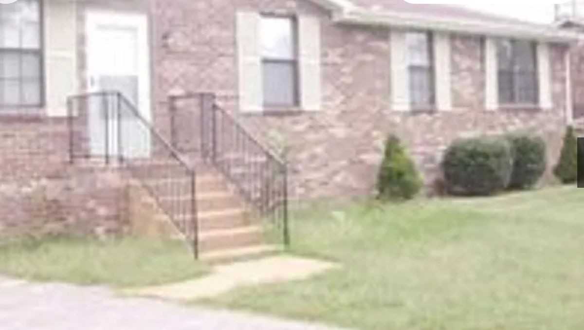 2306 Cooper Ter - Photo 2 of 11