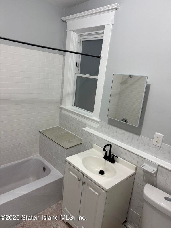 335 Clifton Ave ##1 - Photo 6 of 7