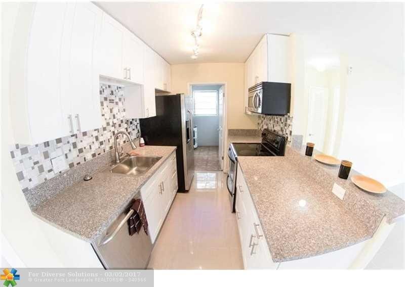 4108 SW 21st Street Street - Photo 3 of 8