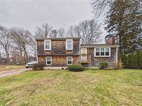 44 Carriage Ln - Photo 1 of 1