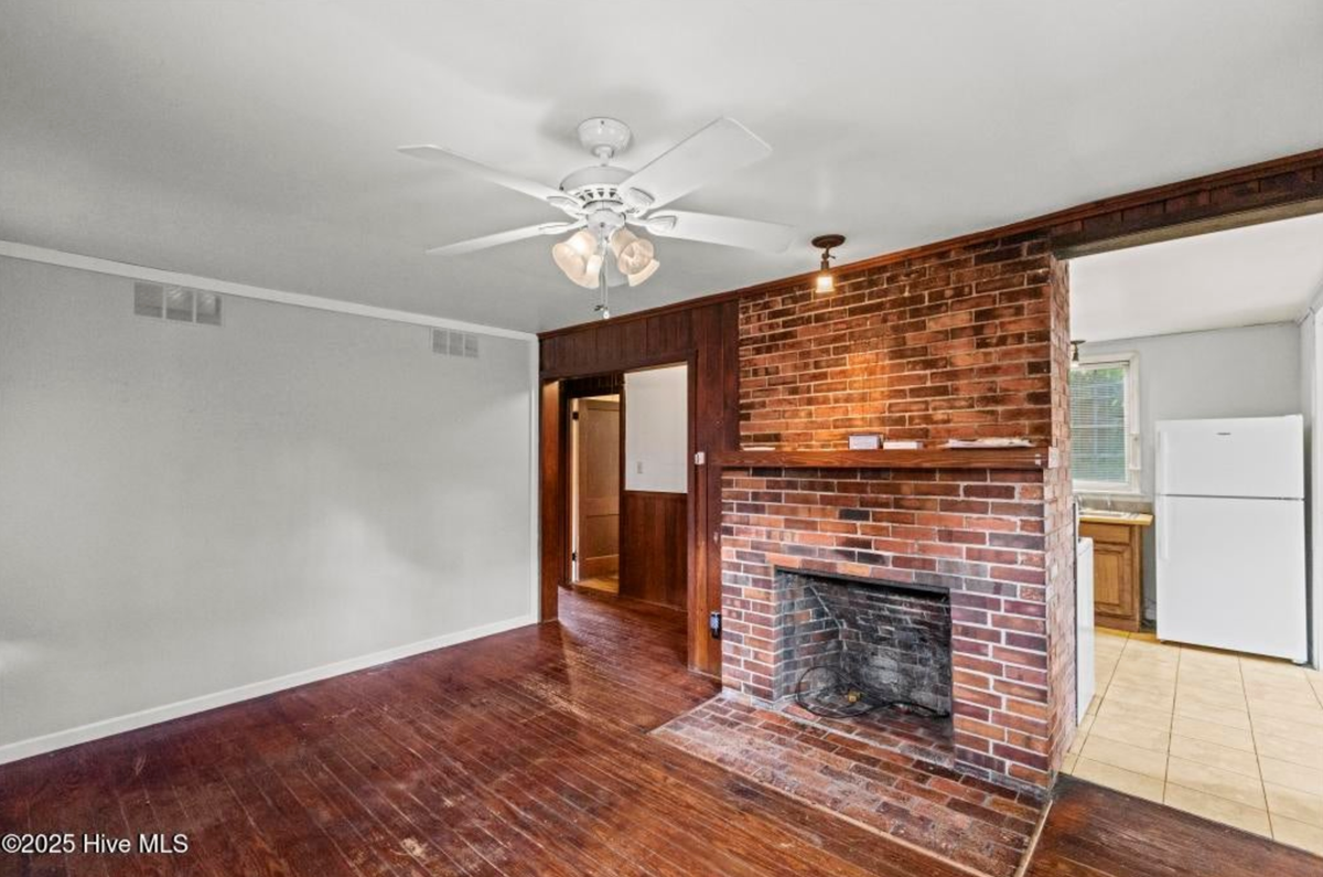 4044 North Carolina 11 - Photo 5 of 8