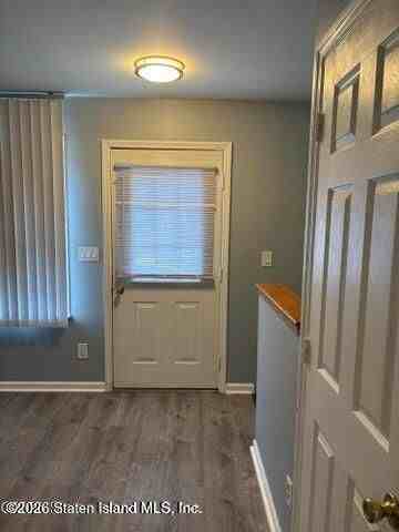 245 Livingston Ave - Photo 4 of 24