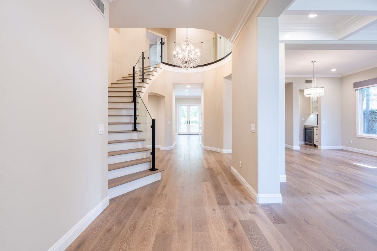 6 Heather - Photo 3 of 47