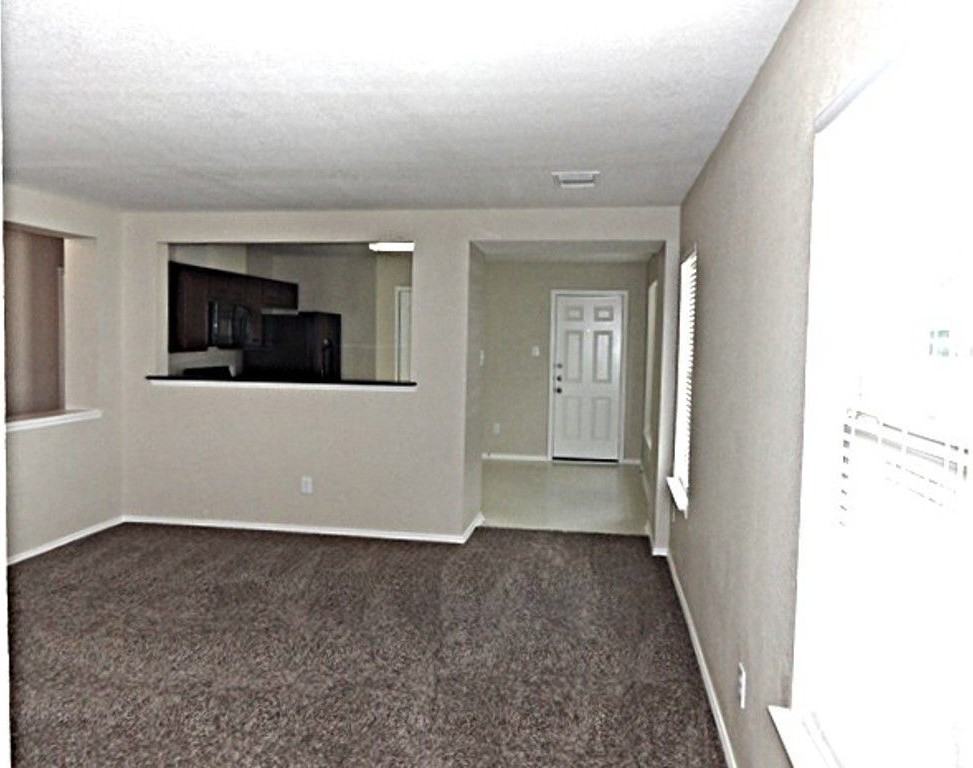 9514 Narnia Springs Ct - Photo 3 of 14