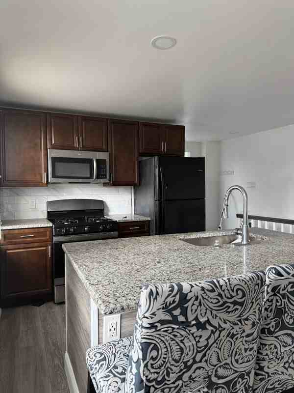 6135 Vine St ##3 - Photo 2 of 15