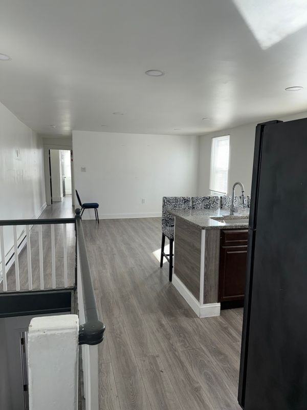 6135 Vine St ##3 - Photo 6 of 15