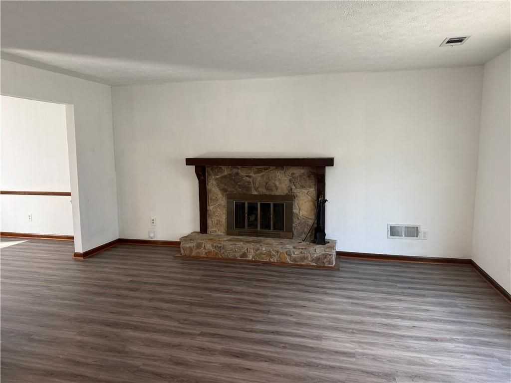 3815 Samia Ct - Photo 3 of 34