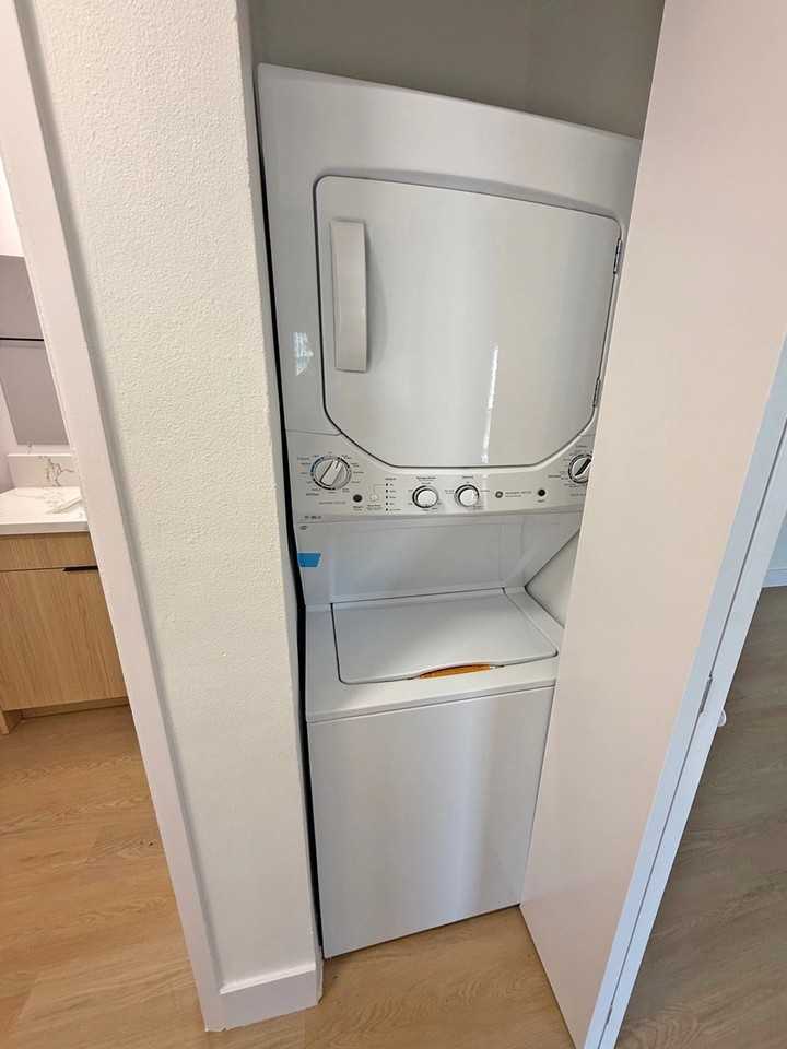 11070 Rose Ave - Photo 7 of 13